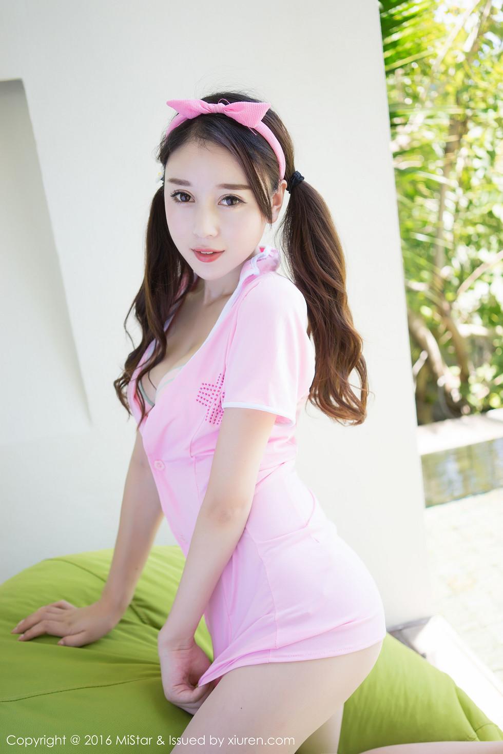 Zhao Xiaomi Kitty Samui Island Travel Photoshoot Pink Nurse Outfit Show Charming Bust Photos 50P 8