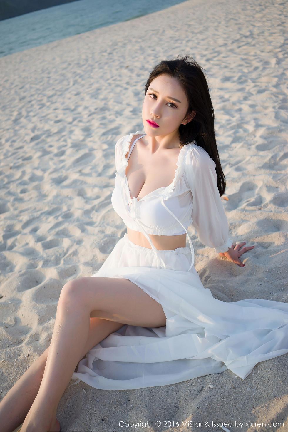 Yu Ji Una Langkawi Beach Photoshoot White Sheer Dress Sexy Bust Photos 50P 2