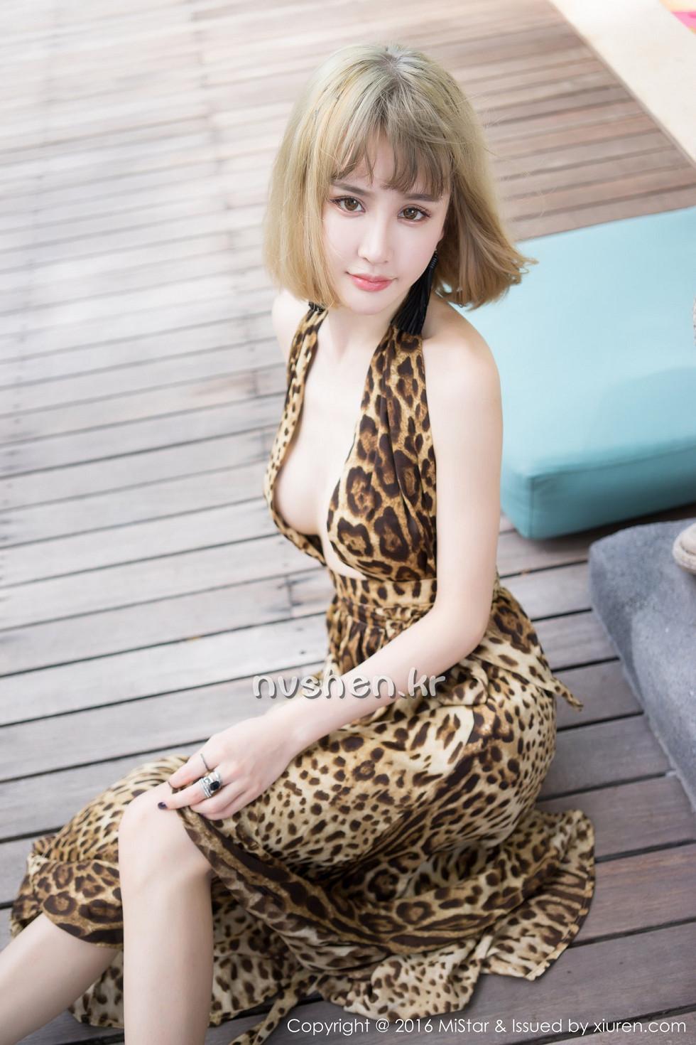 Cheryl Blue-Green Leopard Print Jumpsuit Open Crotch Showcasing Delicate Bust Beautiful Gorgeous Photoshoot 45P 5